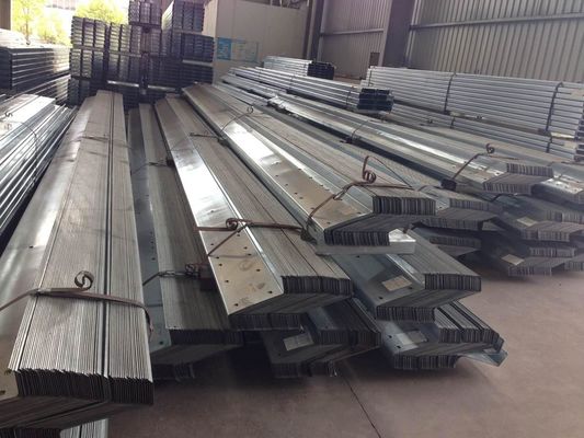 1.912 To 43.588kg / M Galvanizli Çelik Purlink Kanallı Çelik Malzeme
