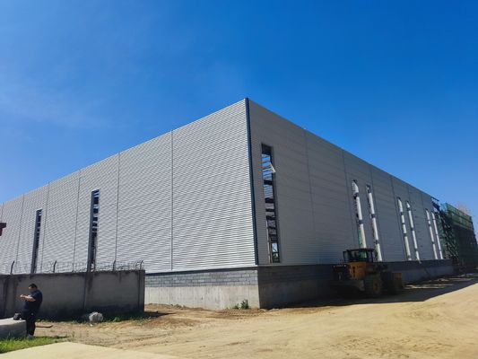 İyi Tasarlanmış Portal Çerçeve Prefabrik Çelik Yapı İnşaat Sanayi Binası