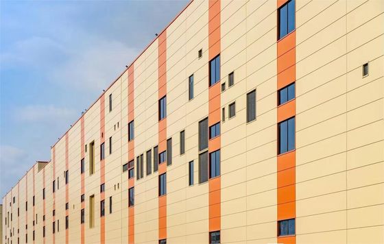 Q355B Çevreye Dostu Çelik Yapı Depo Binası