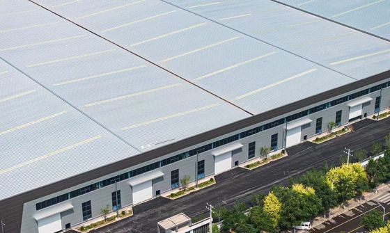 Özelleştirilebilir Q355B Malzemesi Çelik Yapı Depo, 5~30 Ton Vinç Kapasitesi ve Maksimum 280KM/saat Rüzgar Yükü