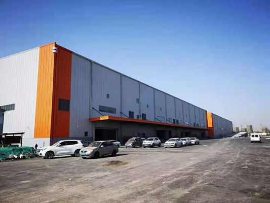 Prefabrik Büyük Tente Yükleme Alanı Yüksek Katlı Dayanıklı Çelik Yapı Depo
