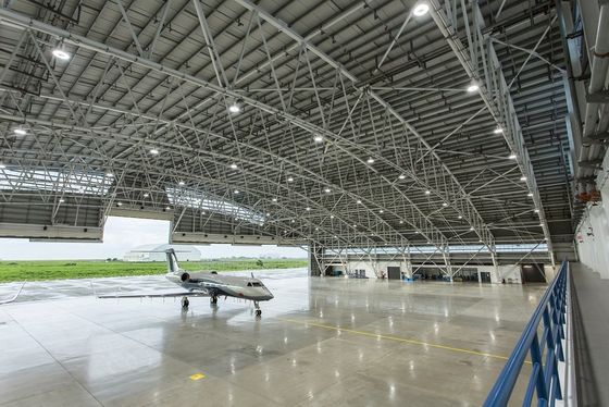Ticari hangar çelik yapısal bina